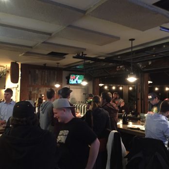 10 Barrel Brewing - West Side Bend - Busy and loud, but definitely worth it. - Brewpubs Near Me - Bend, Oregon