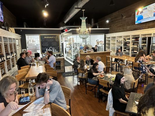 Margaux's Wine, Pizza & Market by null