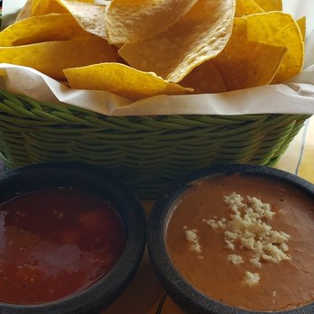 Casa Mariachi - Chips, Salsa & Bean Dip - Mexican Near Me - Parker, Colorado