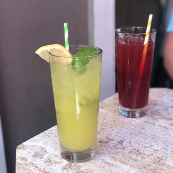 Sideboard - Danville - The pineapple ginger Fresca and the blackberry tea 5/5 - Comfort Food Near Me - Danville, California