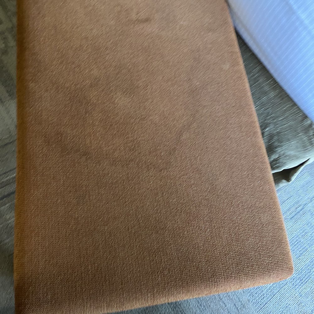 Poco Diablo Resort - Soiled gross seat at edge of bed - Hotels Near Me - Sedona, Arizona Poco Diablo Resort - Soiled gross seat at edge of bed - Hotels Near Me - Sedona, Arizona