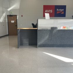 Budget Car Rental - Shop