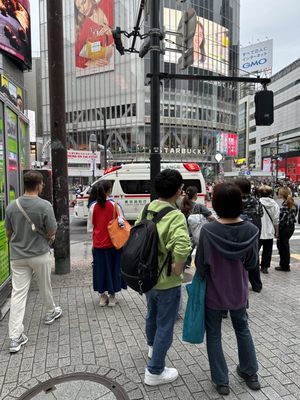 Shibuya Crossing by null