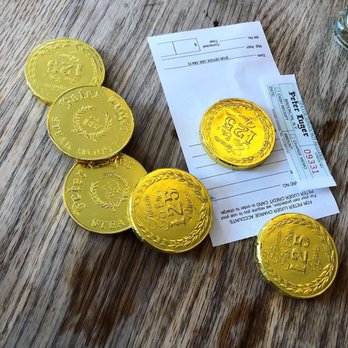 Peter Luger - Chocolates and the bill - Steakhouses Near Me - Brooklyn, New York
