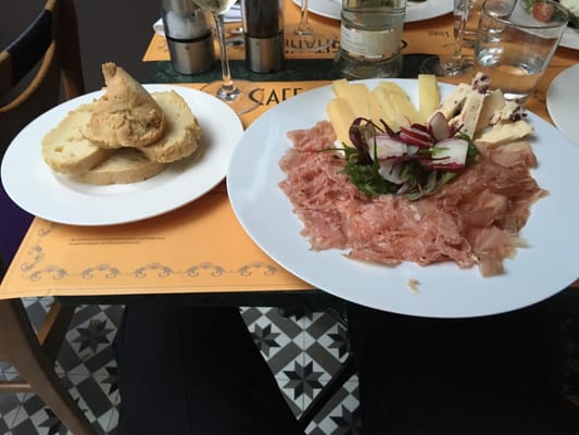 Cafe Gitane by null