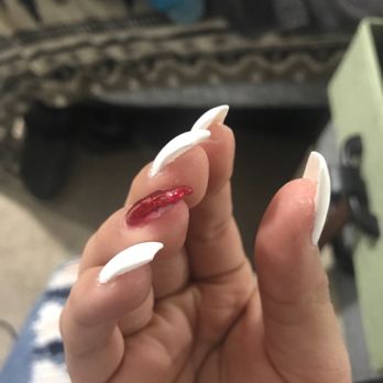 Bellazzio Nails Spa - Nail Salons Near Me - Corona, California