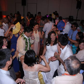 DJ Troy Michael - Hawaii - Good times at our wedding, thank you Troy Michael! - DJs Near Me