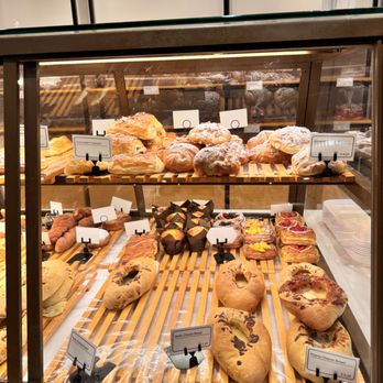 Andersen Bakery - Pastries - Bakeries Near Me - Burlingame, California