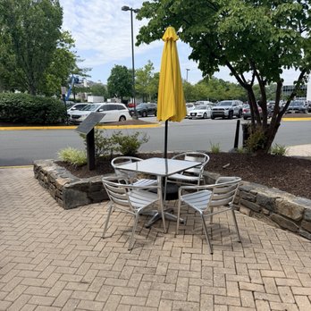 Miss Saigon - Patio seat - Vietnamese Near Me - Centreville, Virginia
