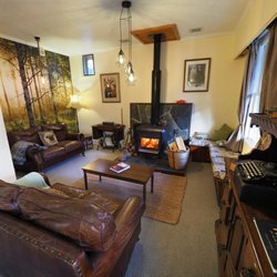 The Old Ferry Hotel Bed & Breakfast - Guest Lounge