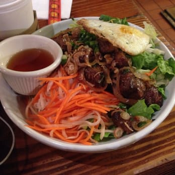 Saigon Shack - Beef cubes with an egg - Vietnamese Near Me - New York, New York Saigon Shack - Beef cubes with an egg - Vietnamese Near Me - New York, New York