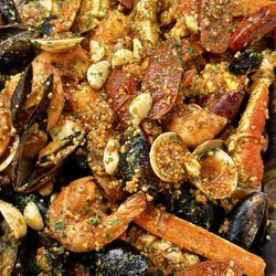 Leah’s Kusina - Cajun Seafood Full tray