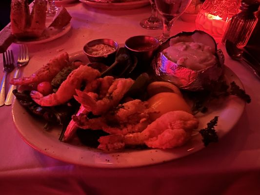 Ernest's Orleans Restaurant & Cocktail Lounge by null