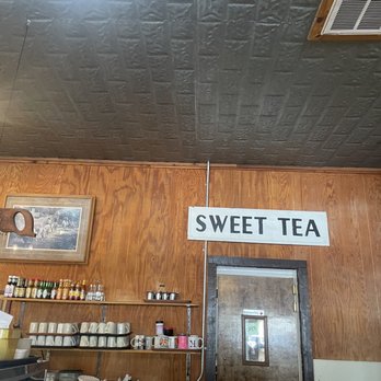 Ost Restaurant - American Near Me - Bandera, Texas