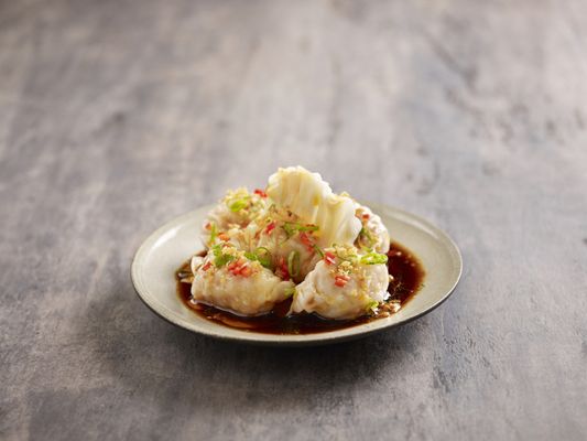 Le Shrimp Noodle Bar @ The Americana at Brand by null