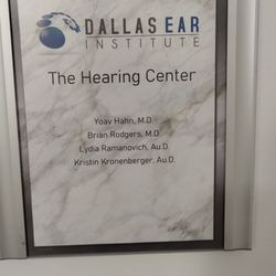 Dallas Ear Institute - Logo & list of doctors