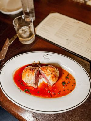 Oak Steakhouse by null