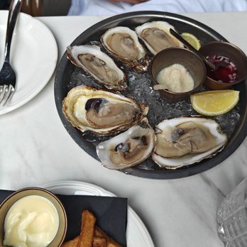 Benjamin - Oysters - Steakhouses Near Me - Montreal, Quebec Benjamin - Oysters - Steakhouses Near Me - Montreal, Quebec