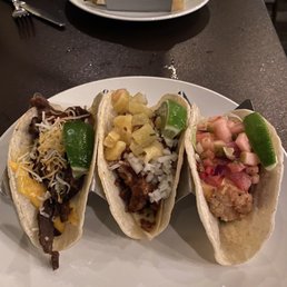 Camarones Fritos Taco / Crispy Gulf Shrimp