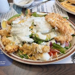 Mom's Family Diner - Avocado salad with chicken strips. YUM!!!