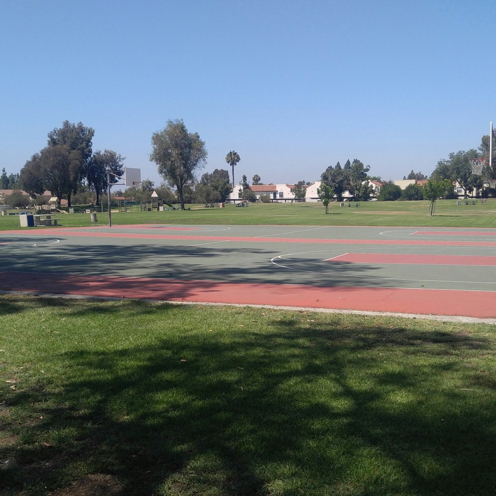Mesa Verde Park - Parks Near Me - San Diego, California