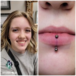 Vamp Body Art - Vertical labret