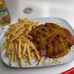 City Grill - Currywurst & Pommes