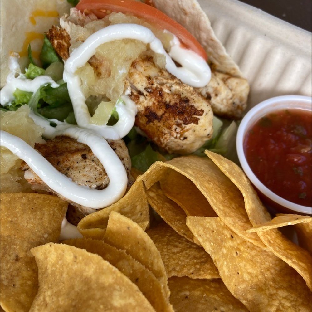 Da Fish Shack - Fish tacos - Food Trucks Near Me - Hana, Hawaii Da Fish Shack - Fish tacos - Food Trucks Near Me - Hana, Hawaii