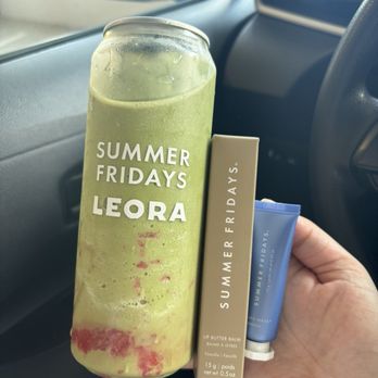 LEORA - frozen pistachio matcha (and Summer Fridays beauty freebies with collab menu purchase) - Breakfast & Brunch Near Me - Beverly Hills, California LEORA - frozen pistachio matcha (and Summer Fridays beauty freebies with collab menu purchase) - Breakfast & Brunch Near Me - Beverly Hills, California