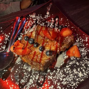 Fin & Feathers - Strawberry pound cake - Seafood Near Me - Las Vegas, Nevada Fin & Feathers - Strawberry pound cake - Seafood Near Me - Las Vegas, Nevada