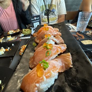 Kan Sushi - Sushi Bars Near Me - Honolulu, Hawaii Kan Sushi - Sushi Bars Near Me - Honolulu, Hawaii