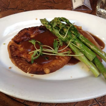 Mill Street Brew Pub - Bison pie - Brewpubs Near Me - Toronto, Ontario Mill Street Brew Pub - Bison pie - Brewpubs Near Me - Toronto, Ontario