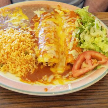 La Milpa - The number 10 combo...enchilada and tamale - Mexican Near Me - Milpitas, California