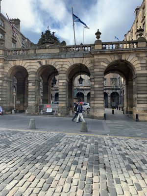 Edinburgh City Chambers by null