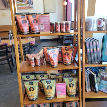 Cafe Colucci - Display - Ethiopian Near Me - Oakland, California