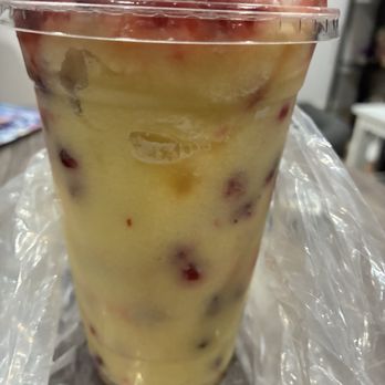 Cascada Refrescante - Juice Bars & Smoothies Near Me - Paramount, California