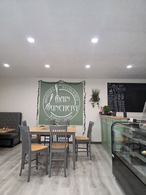 Main Munchery by null