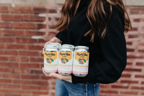 Right Bee Cider by null