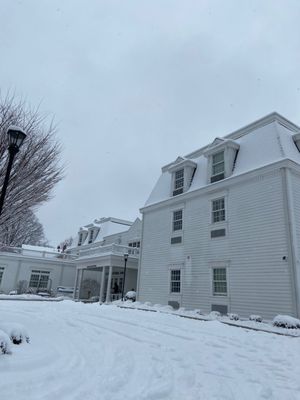 Ellie’s Restaurant at Mills Park Hotel by null