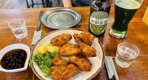 Mochiron Izakaya by null