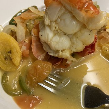 Conch Heaven - Grilled lobster - Caribbean Near Me - Miami, Florida