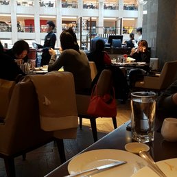 A great place to meet friends for lunch in Central A great place to meet friends for lunch in Central