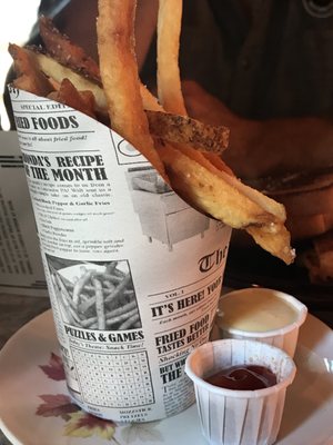 Sonder & Dram by null