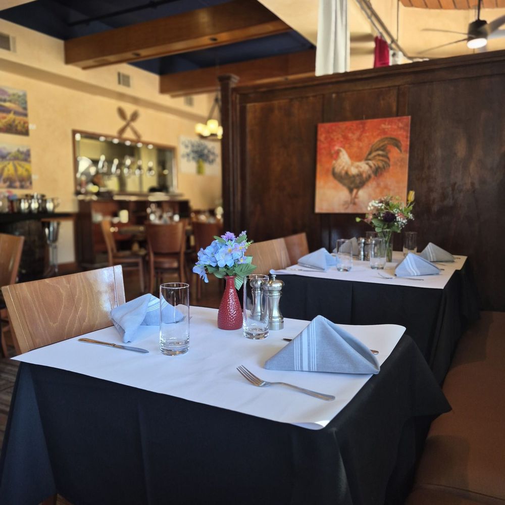 Napa Valley Bistro - Inside the Bistro - New American Near Me - Napa, California