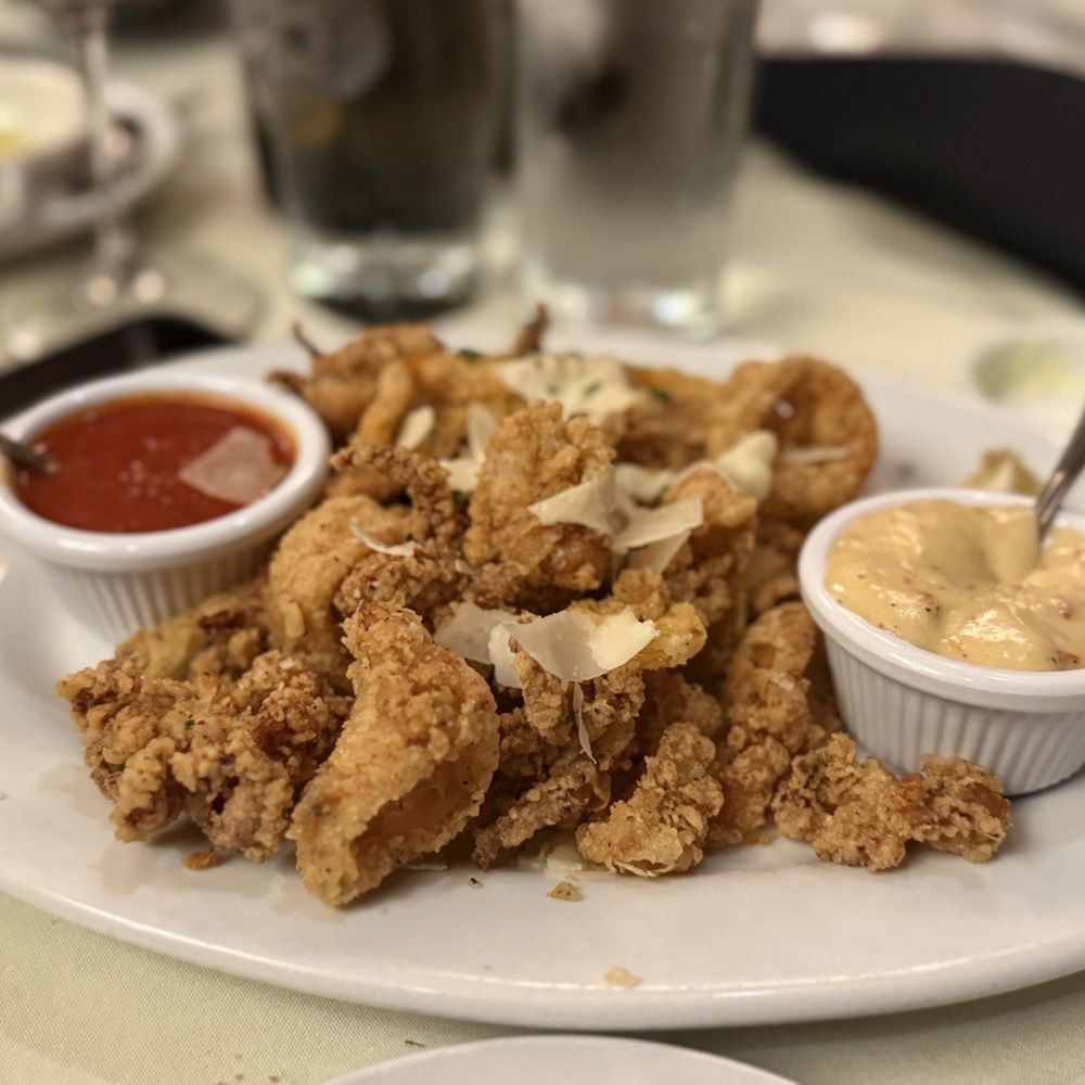 Vittoria - Fried Calamari - Italian Near Me - Powell, Ohio Vittoria - Fried Calamari - Italian Near Me - Powell, Ohio