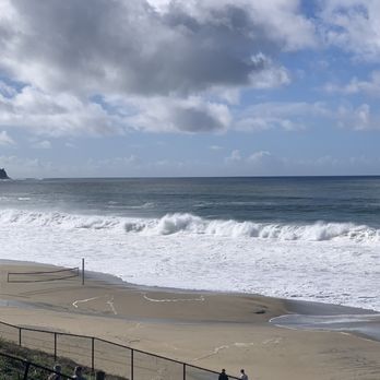 The Kettle - Beautiful day at the beach had a nice walk. Love the ocean. - Diners Near Me - Manhattan Beach, California