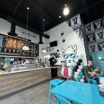 The Dolly Llama - Desserts Near Me - Pearland, Texas The Dolly Llama - Desserts Near Me - Pearland, Texas