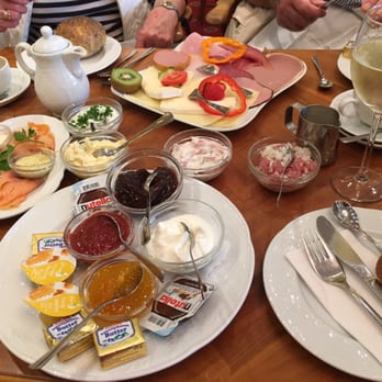 Café Wien - Gourmetfrühstück - Patisserie/Cake Shop Near Me - Westerland - Sylt, SH