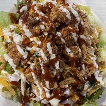 604 Ale House - BBQ Chicken Salad - Sports Bars Near Me - Schofield Barracks, Hawaii