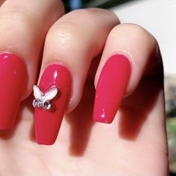 Nini Nail